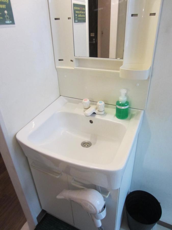Nomad Hostel East Токио Екстериор снимка